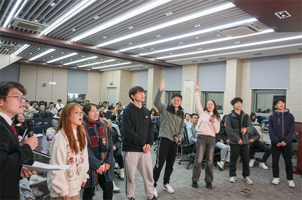 1732941295624867.jpg 图4 游戏照片1.jpg